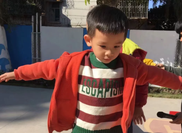 姓陈男宝宝起名五行带土与金的名字