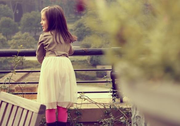 姓张女孩五行缺水起名字