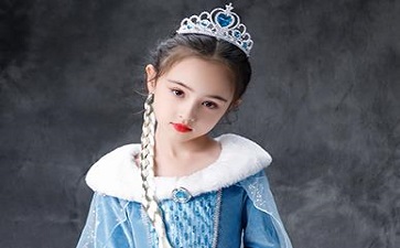 姓王女宝宝名字100分